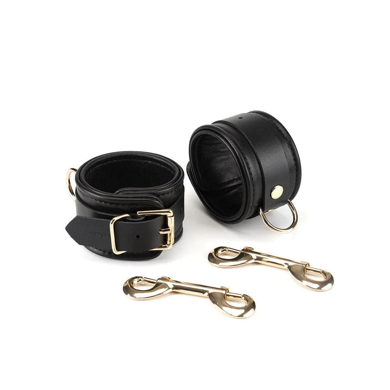 NOIR LEATHER COLLAR TO WRIST CUFFS