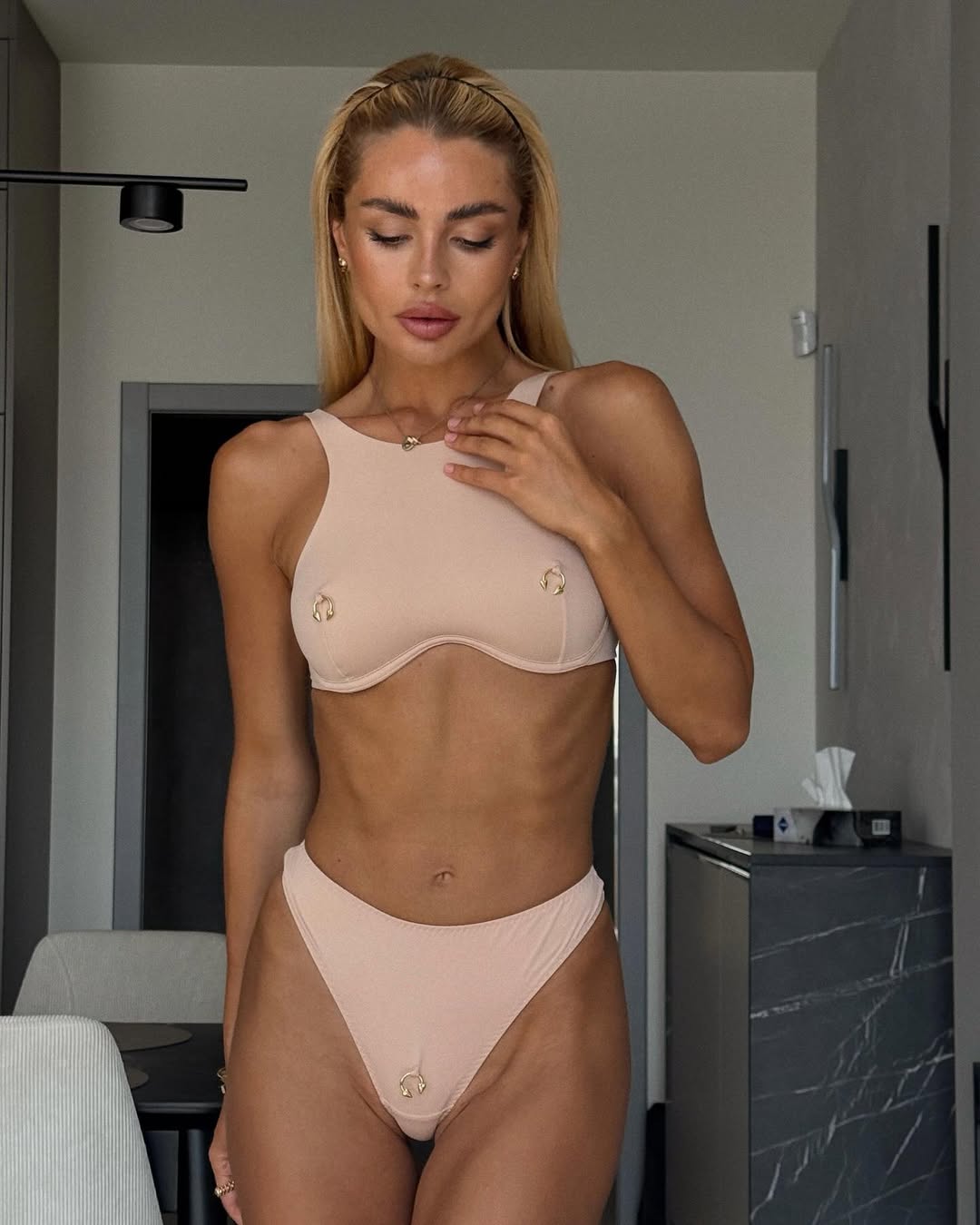 JEWEL NUDE HOLSET