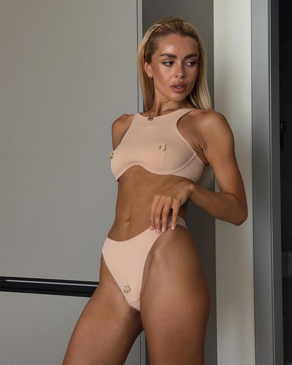 JEWEL NUDE HOLSET